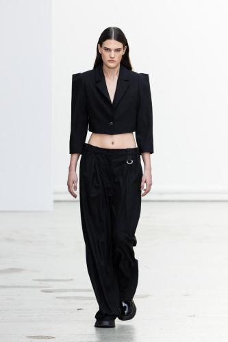 Nehera fw23 runway press look 01