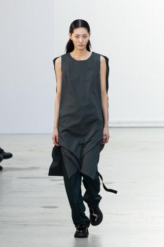 Nehera fw23 runway press look 05