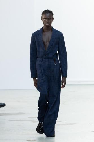 Nehera fw23 runway press look 07