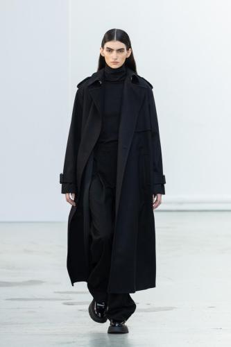 Nehera fw23 runway press look 08