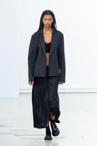 Nehera fw23 runway press look 17