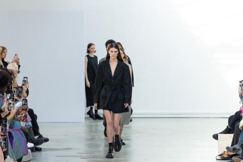 Nehera fw23 runway press look 30