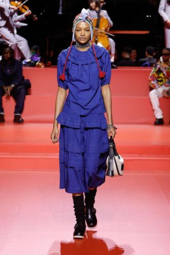 RUNWAY LOOKS FW23 HD 29