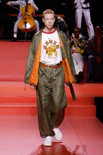 RUNWAY LOOKS FW23 HD 40