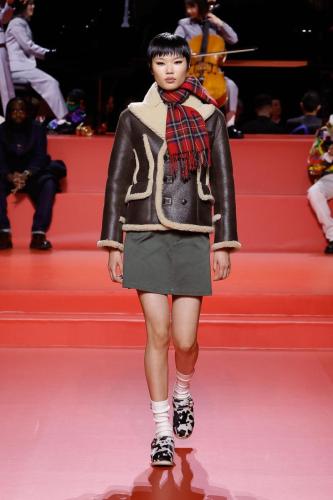 RUNWAY LOOKS FW23 HD 41