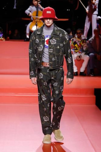 RUNWAY LOOKS FW23 HD 49