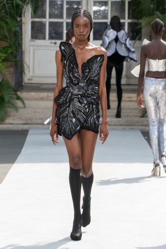 Rahul Mishra fashion show, Couture Couture Fall Winter 2023, Paris Fashion Week.Photo by Valerio Mezzanotti