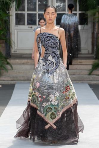 Rahul Mishra fashion show, Couture Couture Fall Winter 2023, Paris Fashion Week.Photo by Valerio Mezzanotti