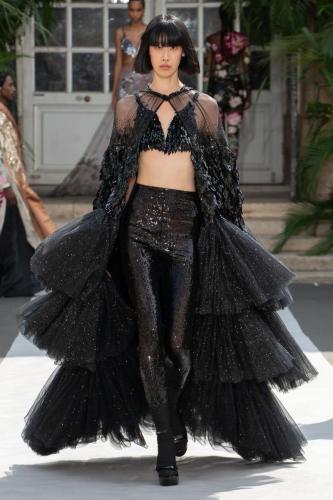 Rahul Mishra fashion show, Couture Couture Fall Winter 2023, Paris Fashion Week.Photo by Valerio Mezzanotti
