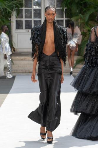Rahul Mishra fashion show, Couture Couture Fall Winter 2023, Paris Fashion Week.Photo by Valerio Mezzanotti