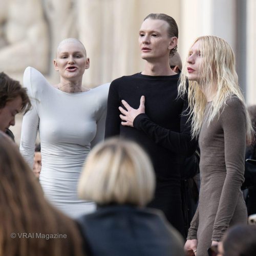 RickOwn-Outside-PFW-251002-110-38
