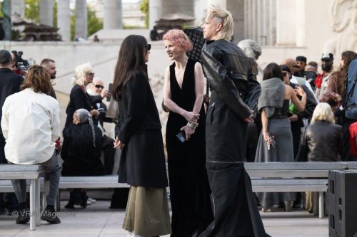 RickOwn-Outside-PFW-251002-50-19