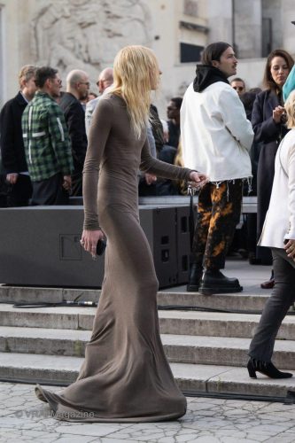 RickOwn-Outside-PFW-251002-70-24