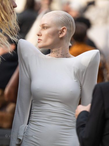 RickOwn-Outside-PFW-251002-84-29