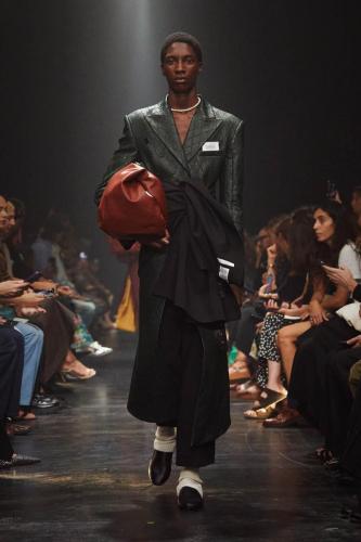Rokh ss24 runway press look16