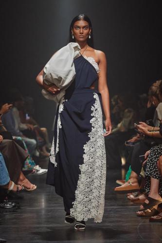 Rokh ss24 runway press look26