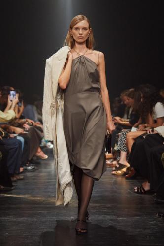 Rokh ss24 runway press look39