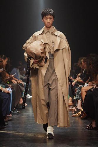 Rokh ss24 runway press look43