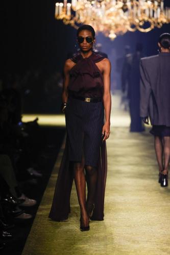 SAINT-LAURENT WINTER23-WOMEN RUNWAY-FRONT 11 HR