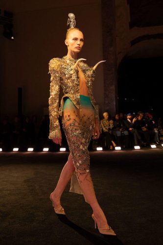 SCHIAPARELLI HCSS26 LOOK 17