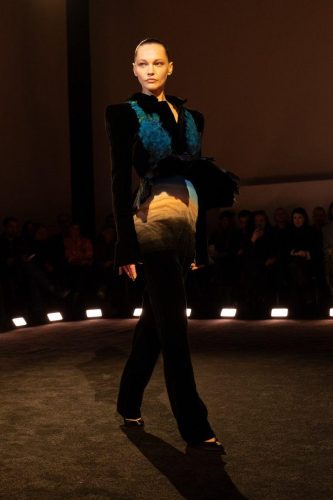 SCHIAPARELLI HCSS26 LOOK 22
