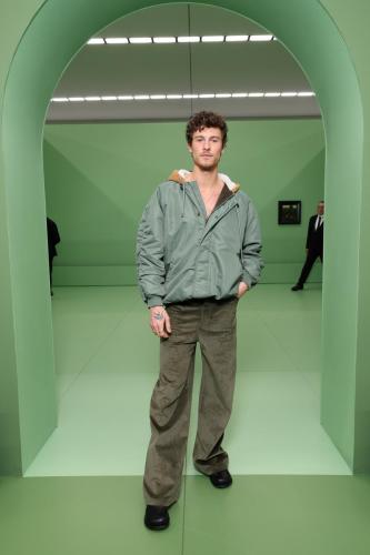Loewe : Front Row - Paris Fashion Week - Womenswear Fall/Winter 2024-2025