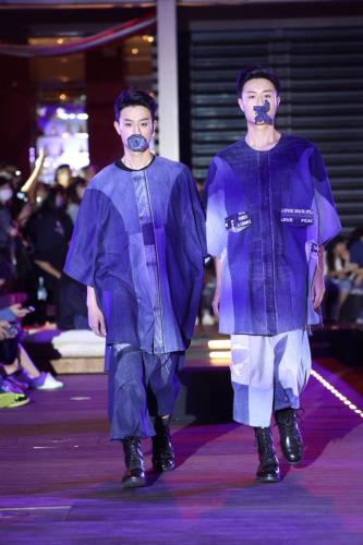 STORY-WEAR
