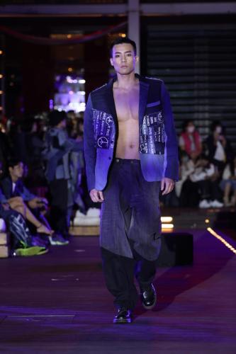 STORY-WEAR