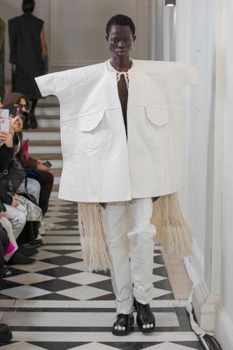 Sean-Suen fw23 runway press look11