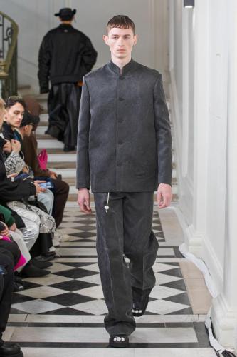 Sean-Suen fw23 runway press look20