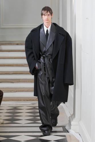 Sean-Suen fw23 runway press look23