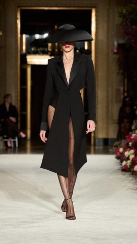 Siriano-F23-115