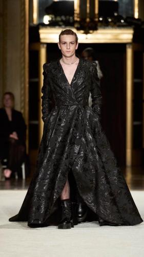 Siriano-F23-135