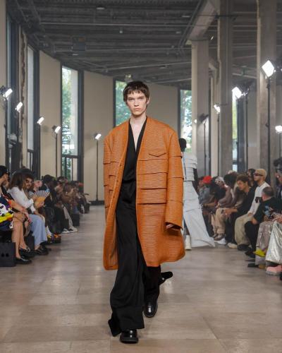 Songzio ss24 runway press look25