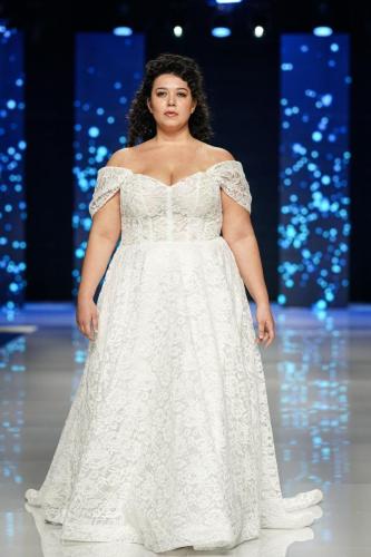 Sposa-Curvy-@Si-Sposaitalia-Collezioni-2024-16