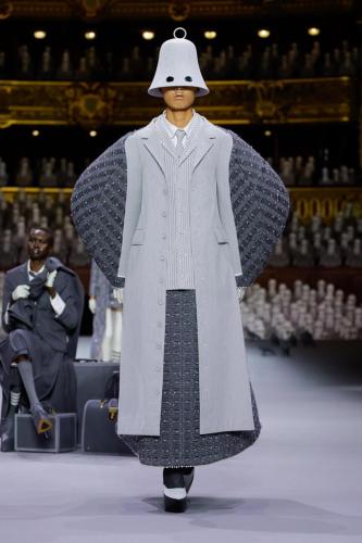TB ss24 Look 15