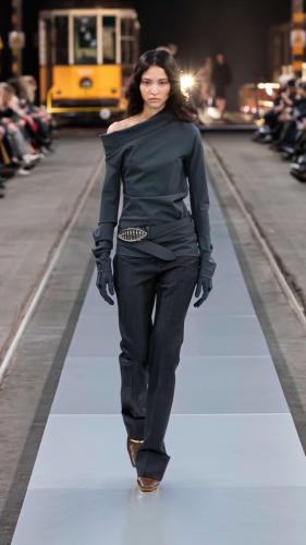 TODS MFW FW 24-25 WOMENS LOOK 29 A