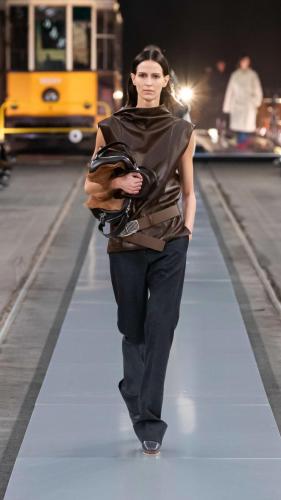 TODS MFW FW 24-25 WOMENS LOOK 6 A