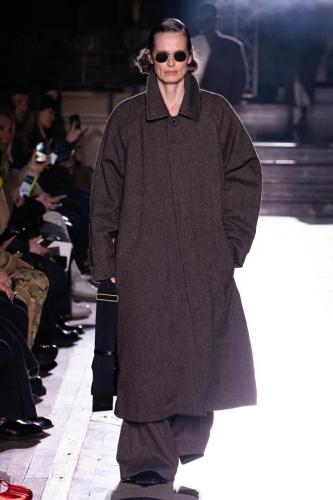 Uma-Wang-RTW-FW23-Look-13