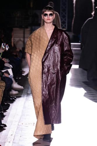 Uma-Wang-RTW-FW23-Look-22