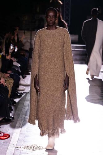 Uma-Wang-RTW-FW23-Look-23