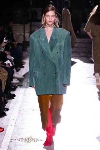 Uma-Wang-RTW-FW23-Look-28