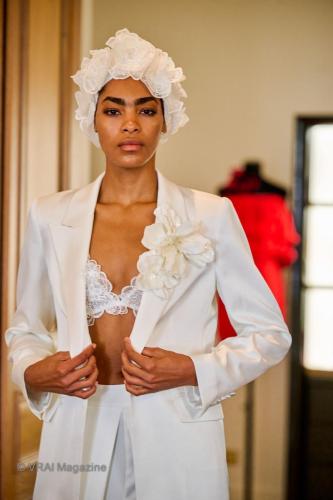 Ungaro-FirstCycle-92