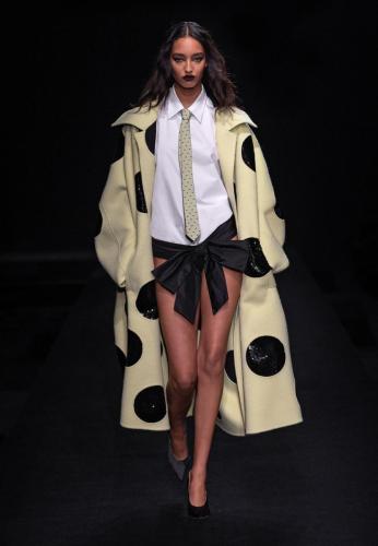 VALENTINO HCS23 042