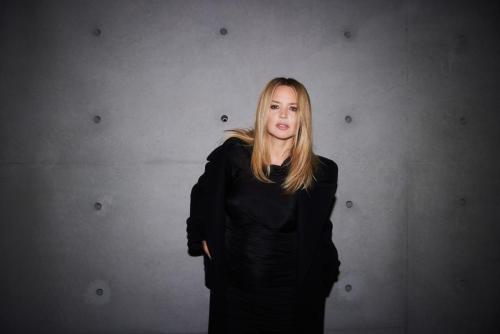 VIRGINIE-EFIRA 