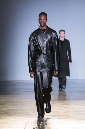 Wooyoungmi fw23 runway press look37