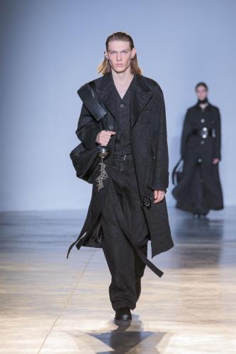 Wooyoungmi fw23 runway press look39
