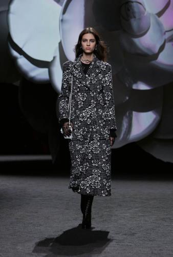 chanel 001 fw-2023-24-rtw-HD