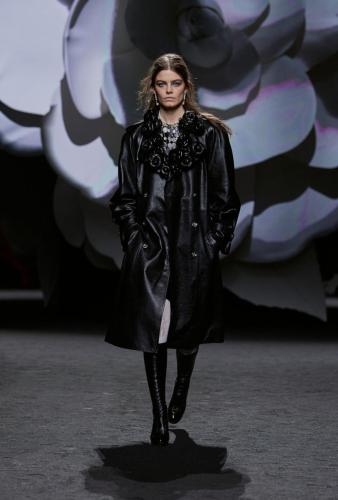 chanel 002 fw-2023-24-rtw-HD