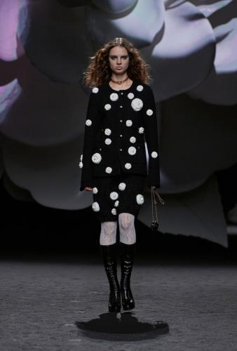 chanel 010 fw-2023-24-rtw-HD